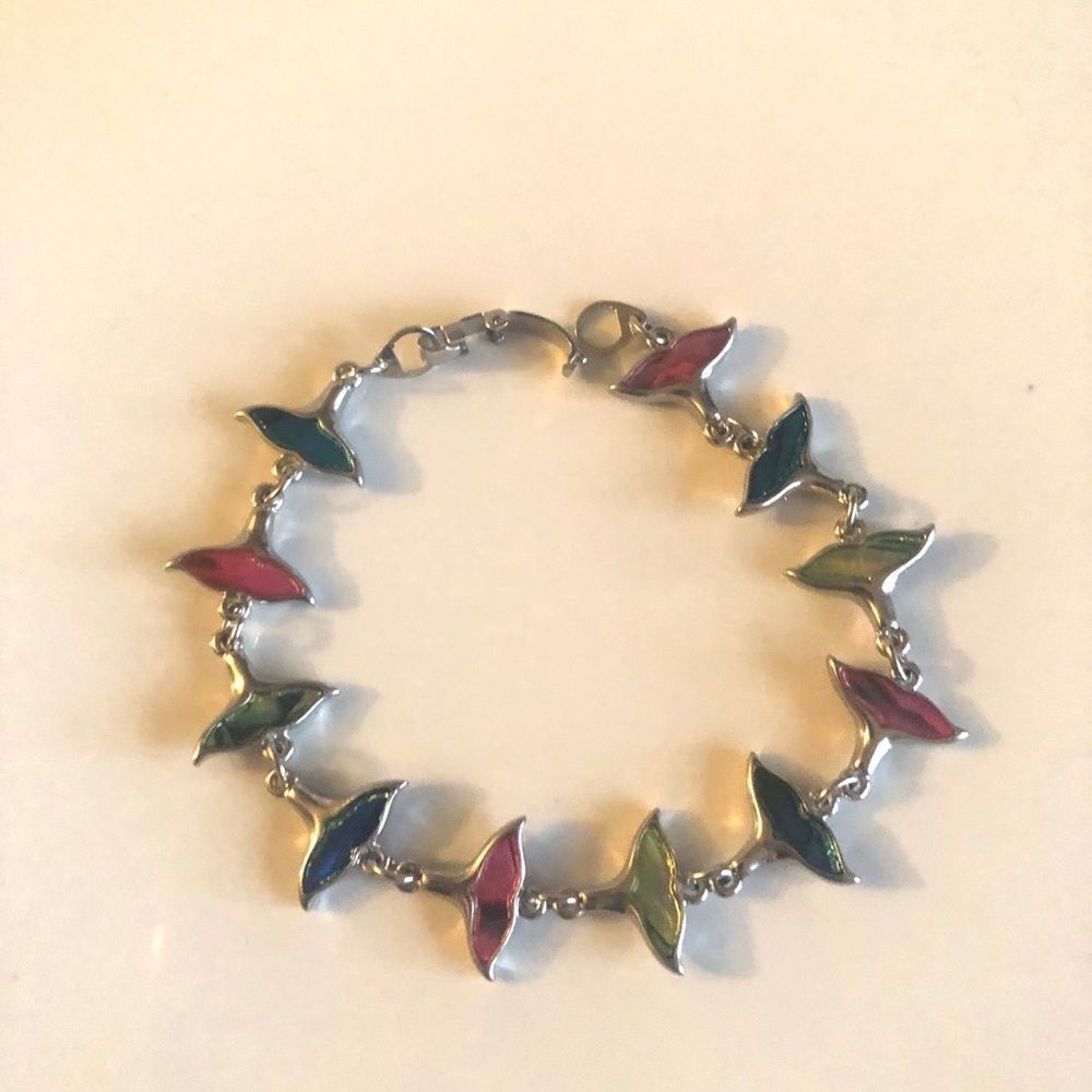 💝Bracelet with Fish Tails in silver tone